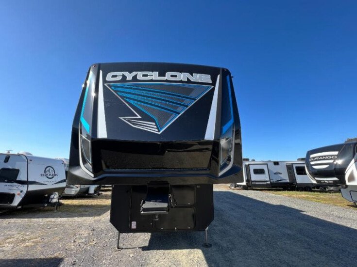 Thumbnail Photo undefined for 2023 Heartland Cyclone 4006